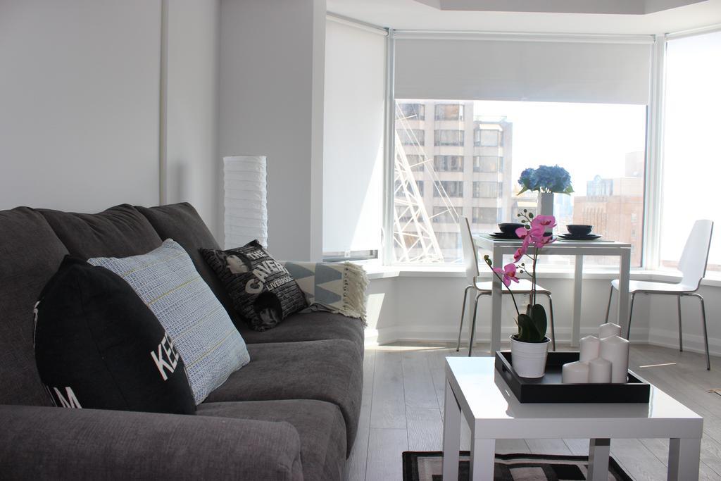 Atlas Suites - Yorkville Furnished Apartments トロント 部屋 写真